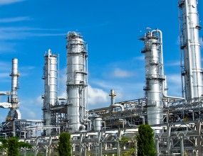 electricity-natural-gas-powerplant